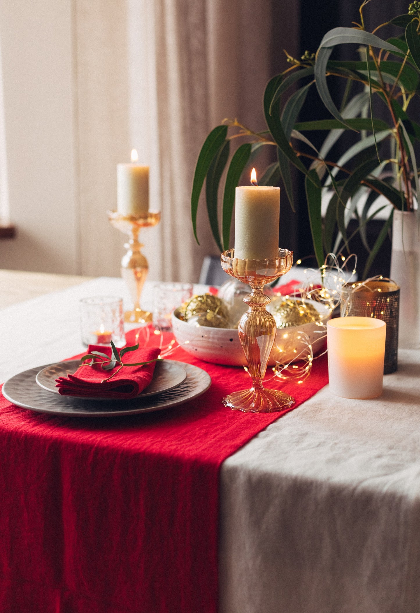 Soft Linen Table Runner - Red