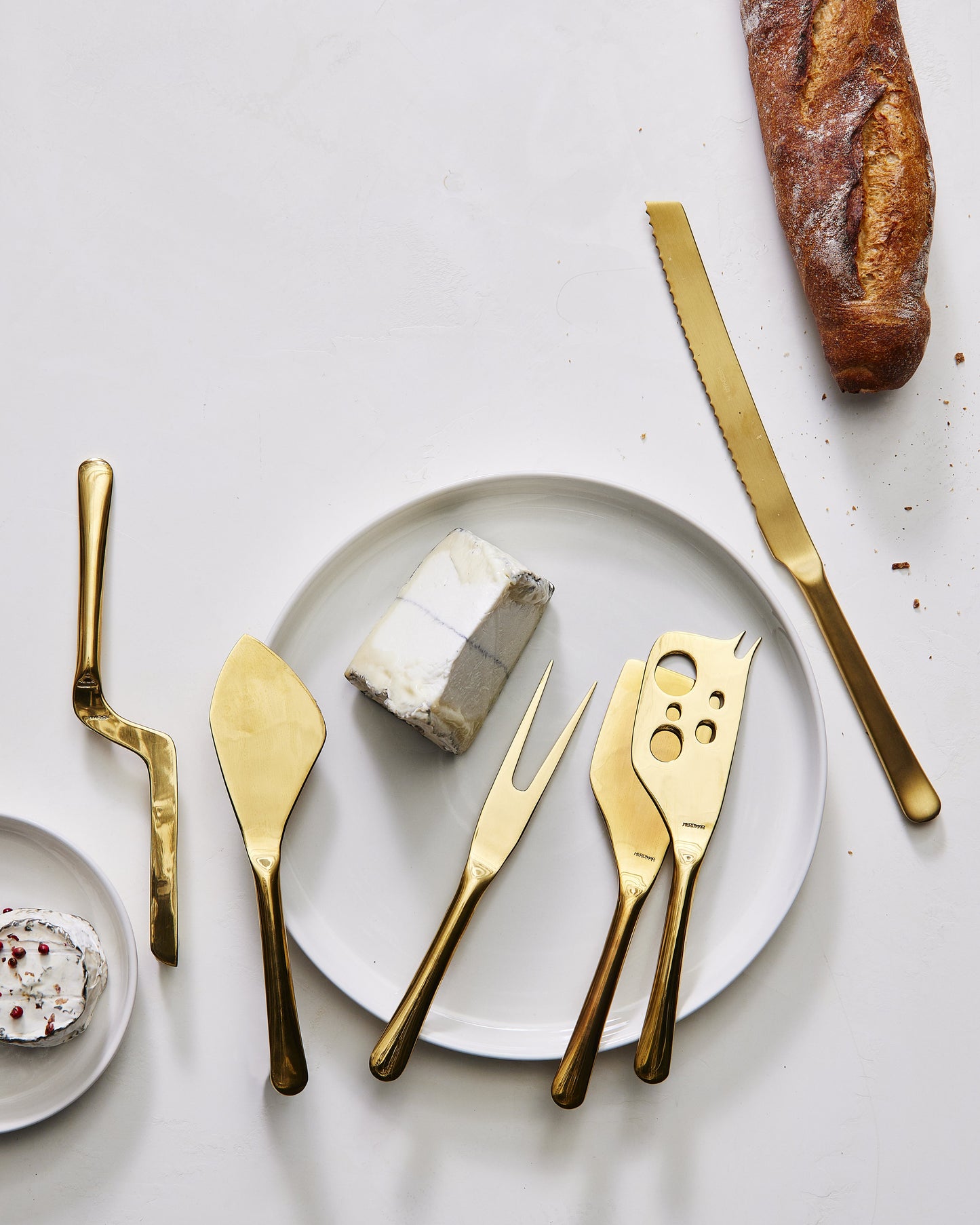 Barcelona Matte Gold Stainless Steel 5 Piece Cheese Service Gift Set