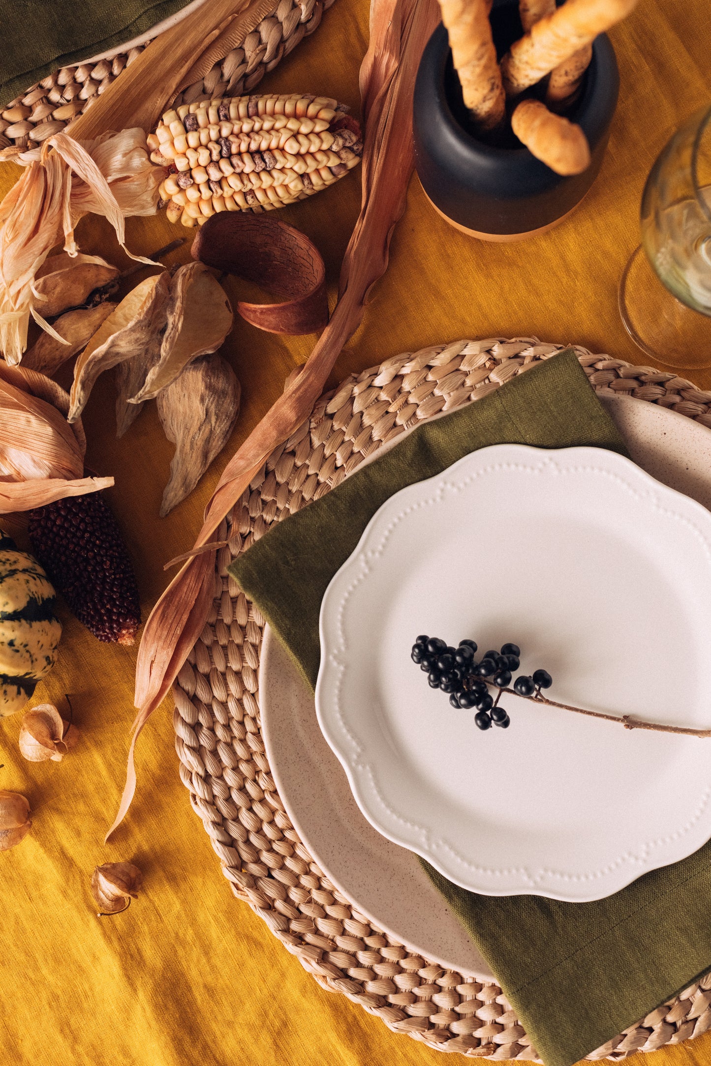 Linen Bundle: Runner & 6 Napkins